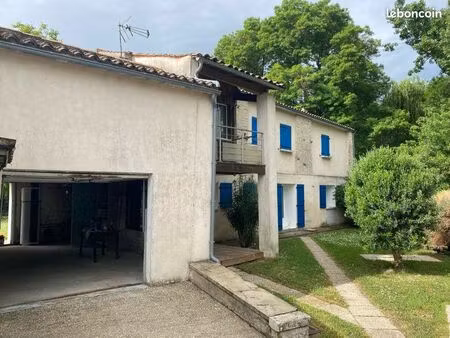 maison dans le marais