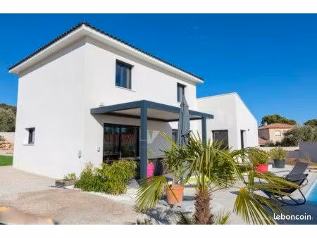maison 80 m² cheval blanc