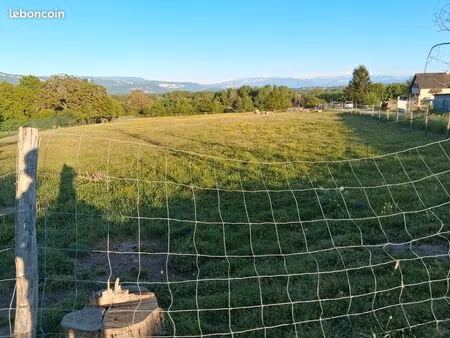 loue terrain sur st victor de morestel