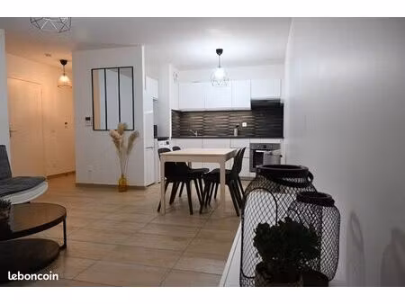 appartement récent 2 pièces 48m² + garage - condrieu centre