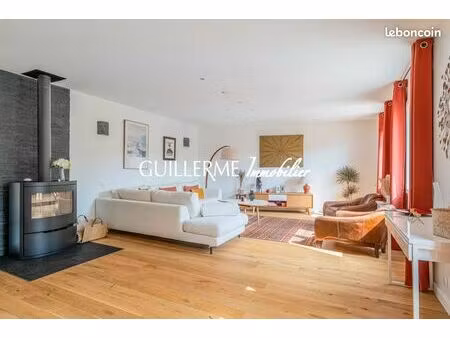 appartement 7 pièces 173 m²