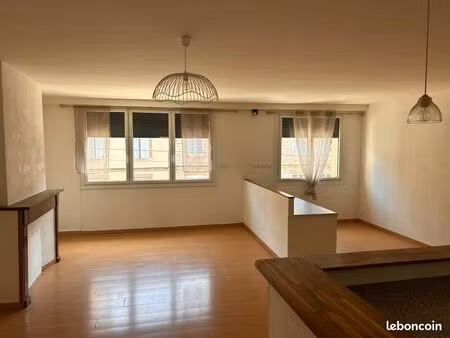 appartement 1er étage  proche parc  gaillac