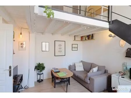 studio 1 pièce 32 m²