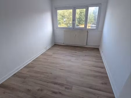 apparemment 87m2