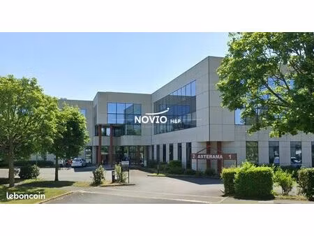 bureaux 140 m² chasseneuil-du-poitou