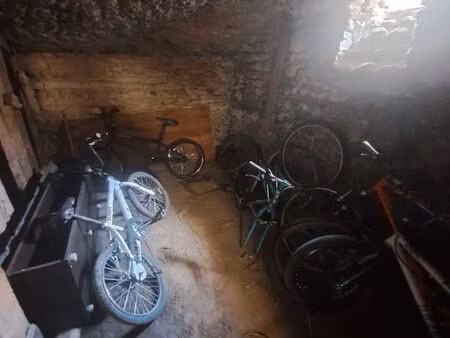 locale cave