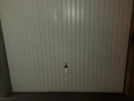 garage/box 18 m² annecy