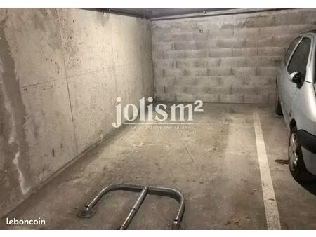 parking 10 m² grenoble