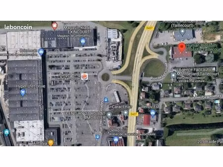 local commercial 659 m²