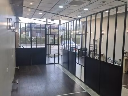 local commercial 90m2 rdv