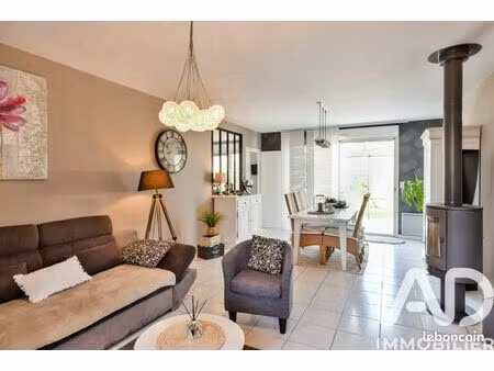 pavillon 4 pièces 112 m²