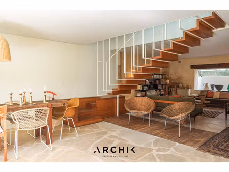 maison de luxe à vendre dans le quartier caudéran-barrière judaïque