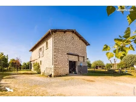 ferme 4 pièces 110 m²