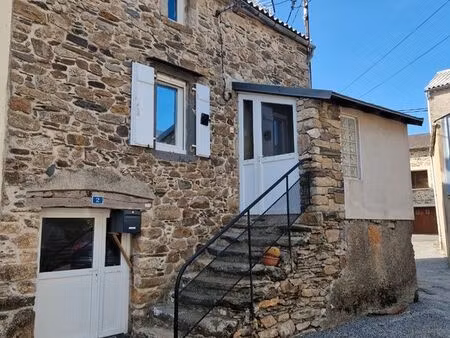 maison a louer meublé ou pas 95 m2  5 chambres lieux calme  proximité lacaune