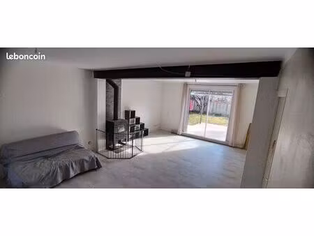 maison t5  100m2   4 chambres  vue canigou - jardin