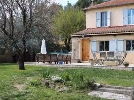 maison 5 pièces 102 m²