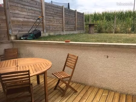 maison mitoyenne 3 chambres 81m2