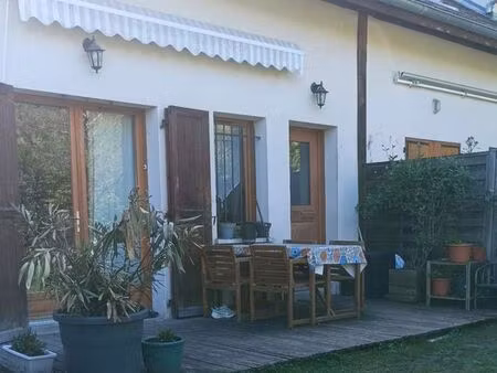 maison f4 à la combe-de-lancey