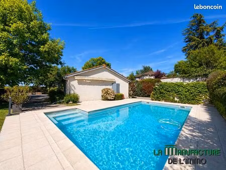 villa 6 pièces 184 m²