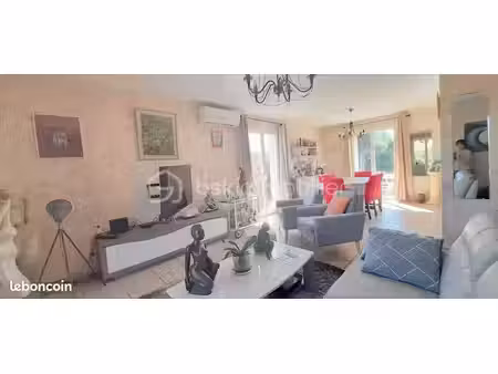 villa 4 pièces 91 m²