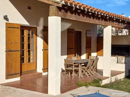 villa 133 m² habitables + cave de 50 m2 + combles aménagés de 20m2 avec fenêtres