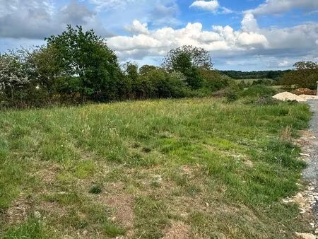 terrain viabilisé de qualité à béruges – 871 m² pour un projet de vie idéalement situé