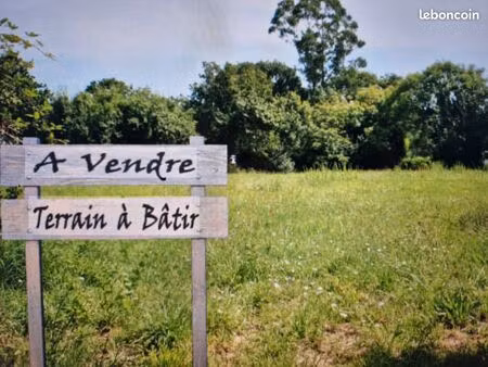 terrain à bâtir 939 m2