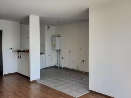 appartement t3 à croix
