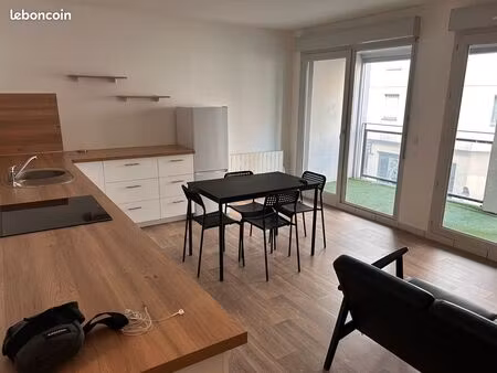 t3 meublé lyon 2 confluence