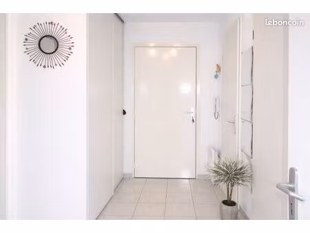 appartement t3 et place de parking