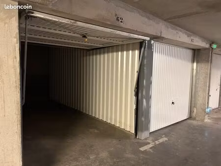 box garage