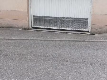 garage à louer