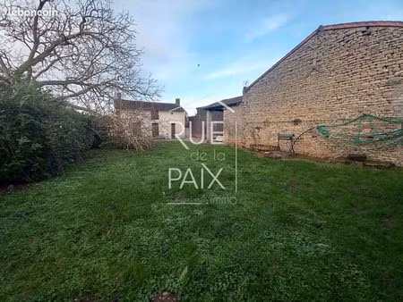 maison 3 pièces 70 m²