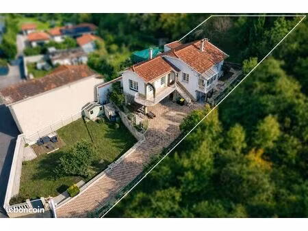 maison 100 m² – terrain 1 092 m² – sous-sol – 3 chambres – chauffage pac – potentiel const