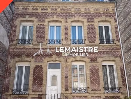 maison 9 pièces 179 m²