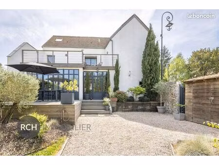 maison 4 pièces 115 m²