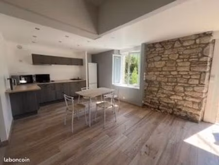 maison mitoyenne a noyal pontivy 630 euros  toutes charges comprises
