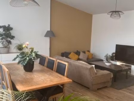 grande maison familiale meublée  refaite à neuf  dans secteur prisé proche du chr