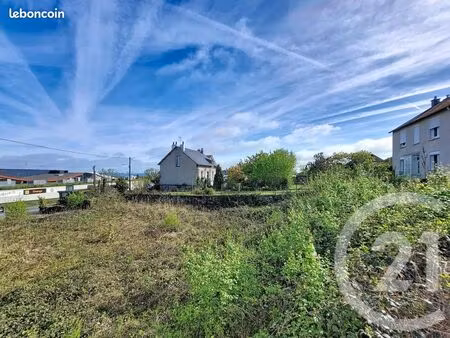 terrain 1 218 m² gueret