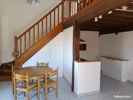 studio 36 m² avec mezzanine – rénové – disponible immédiatement