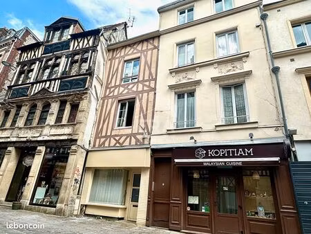 immeuble 12 pièces 250 m²