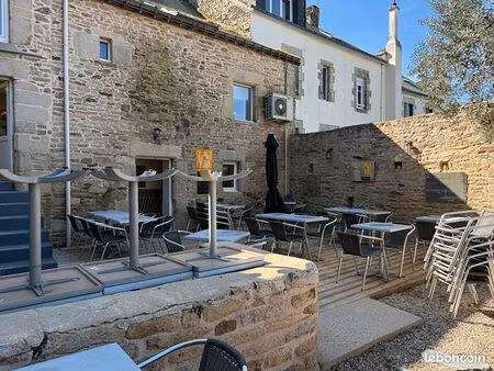 immeuble 10 pièces 125 m²