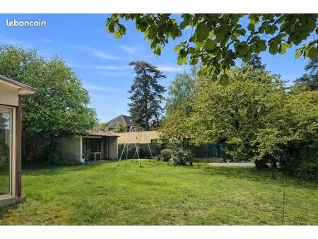maison 5 pièces 100 m² · véranda · studio