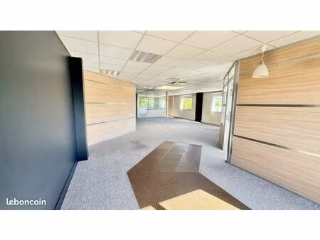 bureaux 166 m² annecy
