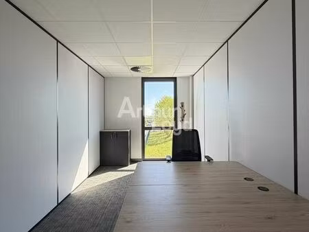 bureaux 12 m² chauray