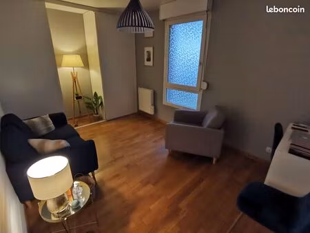 sous-location bureau meublé