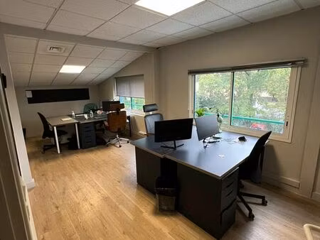 bureau 22 m2 dans espace de co-working (proximité gare de vertou)