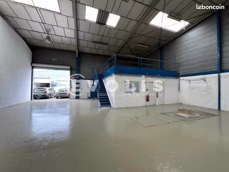 local d'activité 350 m²