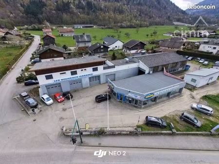 garage  local commercial 771 m² détrier
