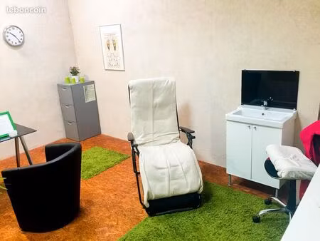 local professionnel de 15 9 m2 à lavaur (pmr)